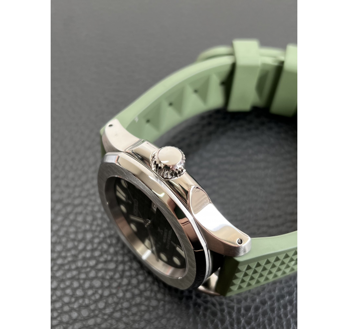 Seikonaut Olive King Turtle