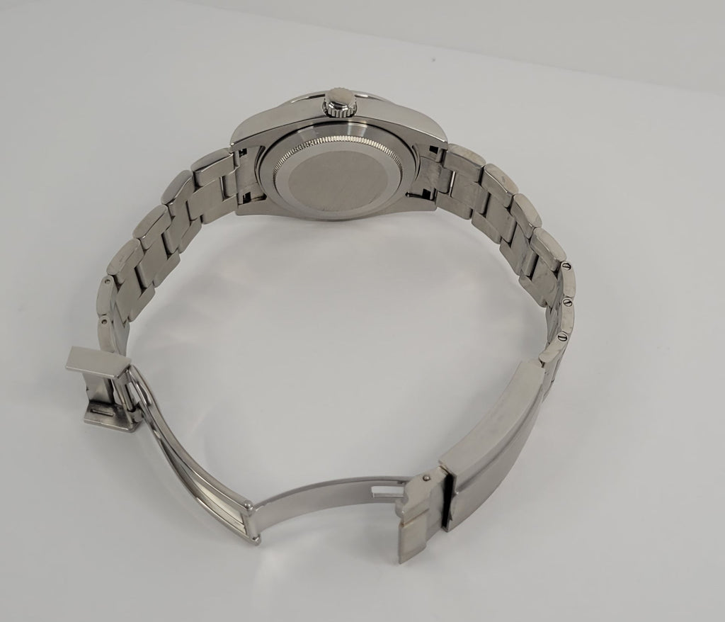 Black Dial Explorer Quartz