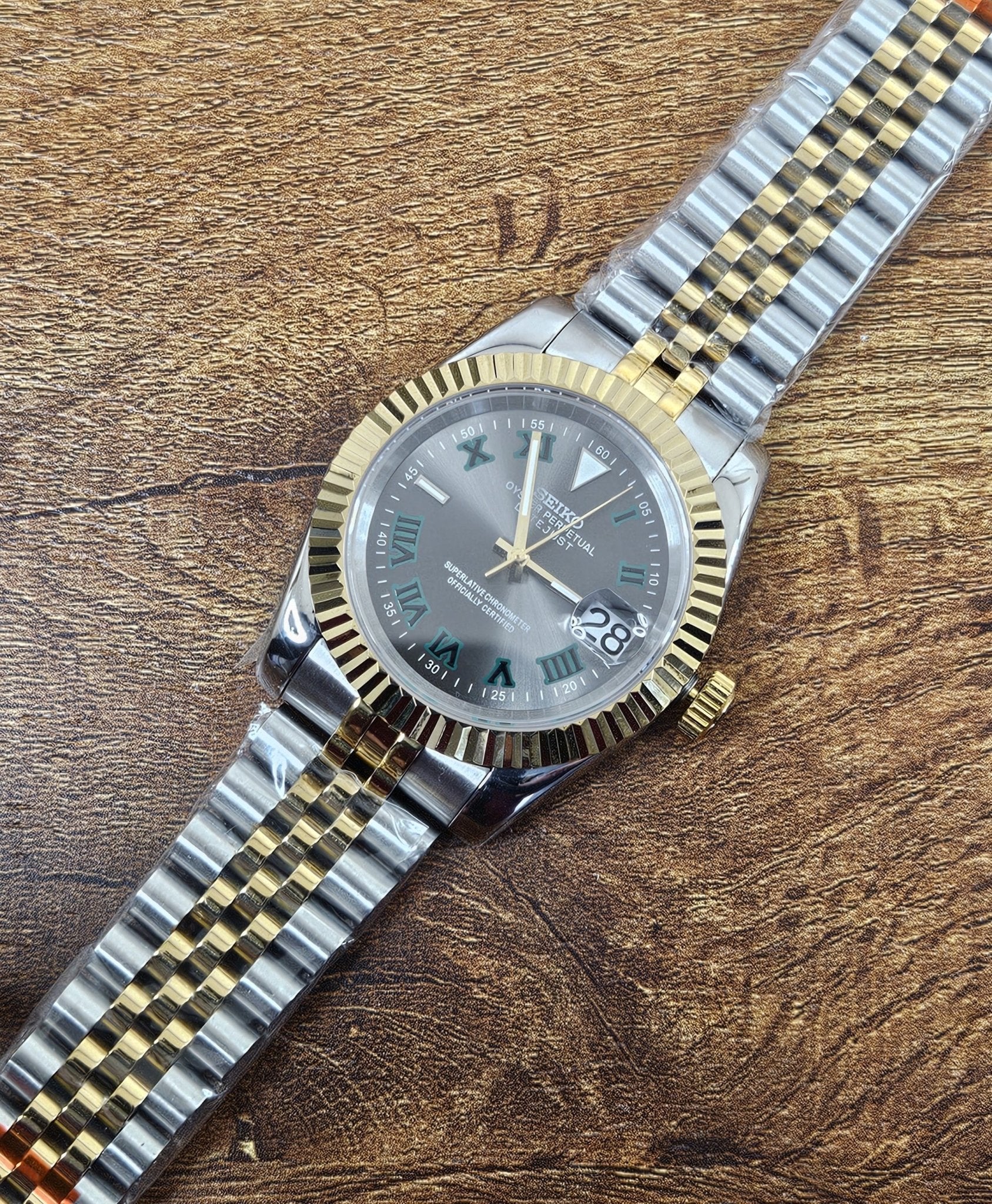 Two Tone Wimbledon Date Watch