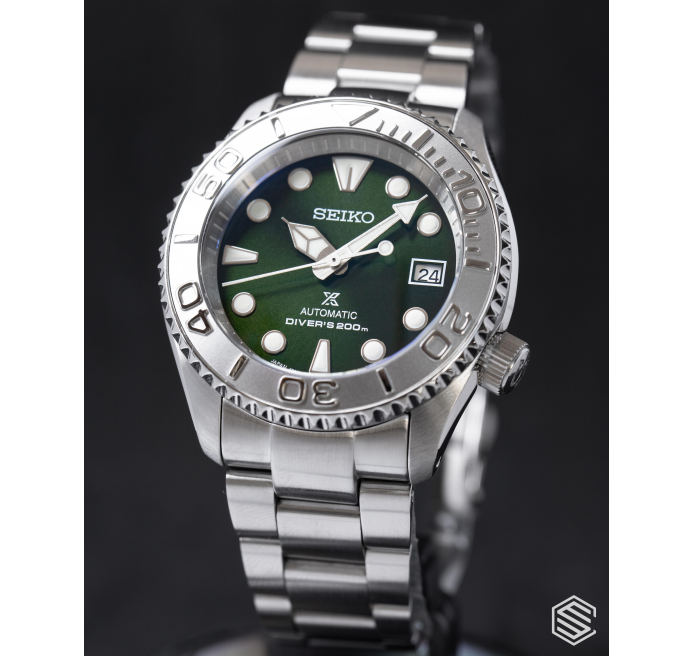 Grand Yacht Green