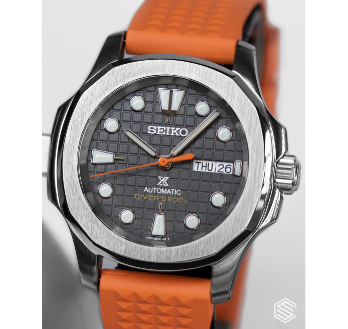Seikonaut Orange & Waffle