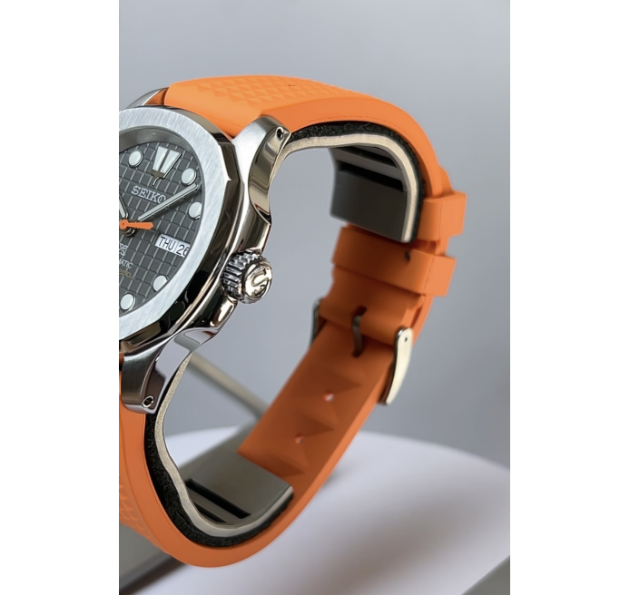 Seikonaut Orange & Waffle