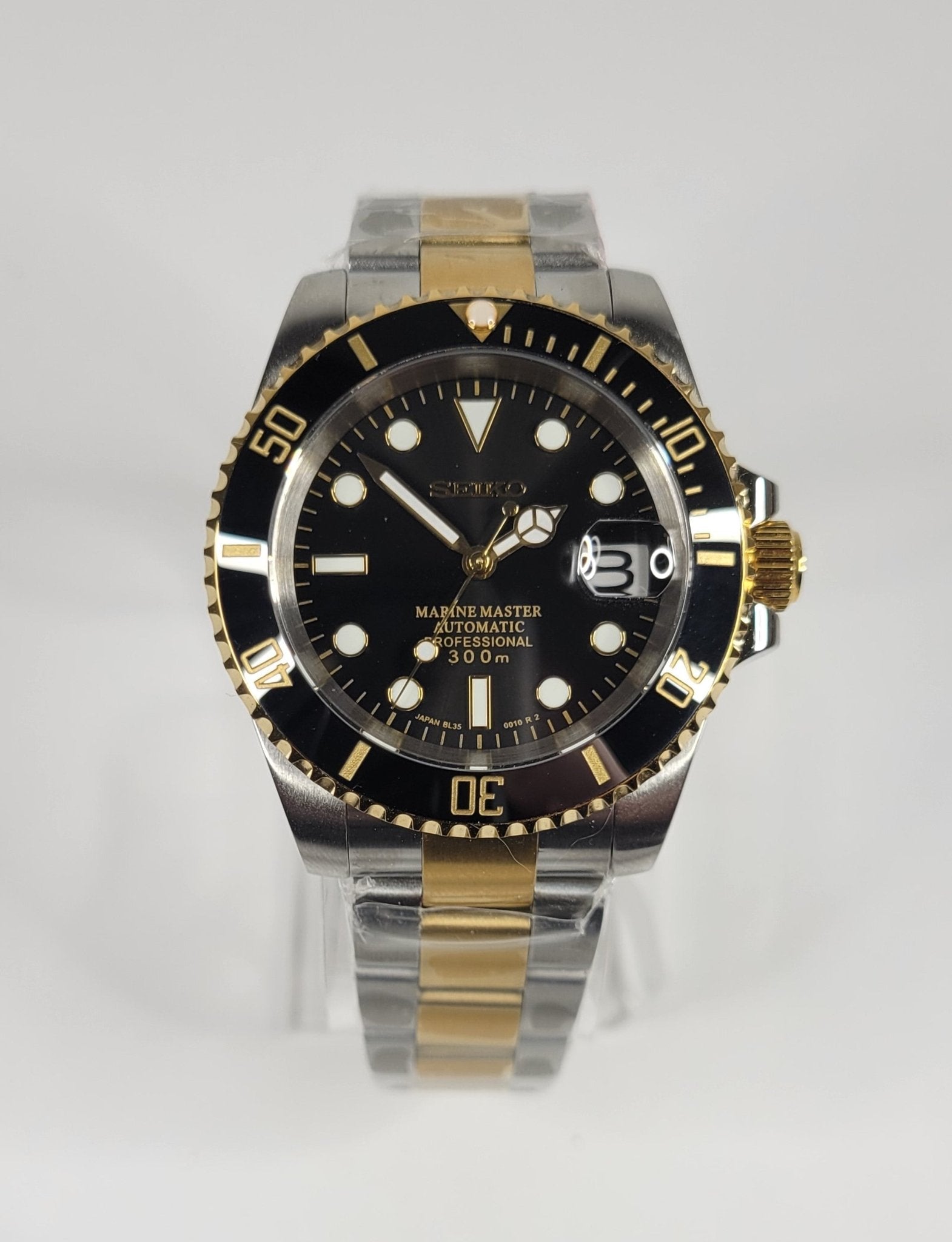 Two Tone Black Dial Sub