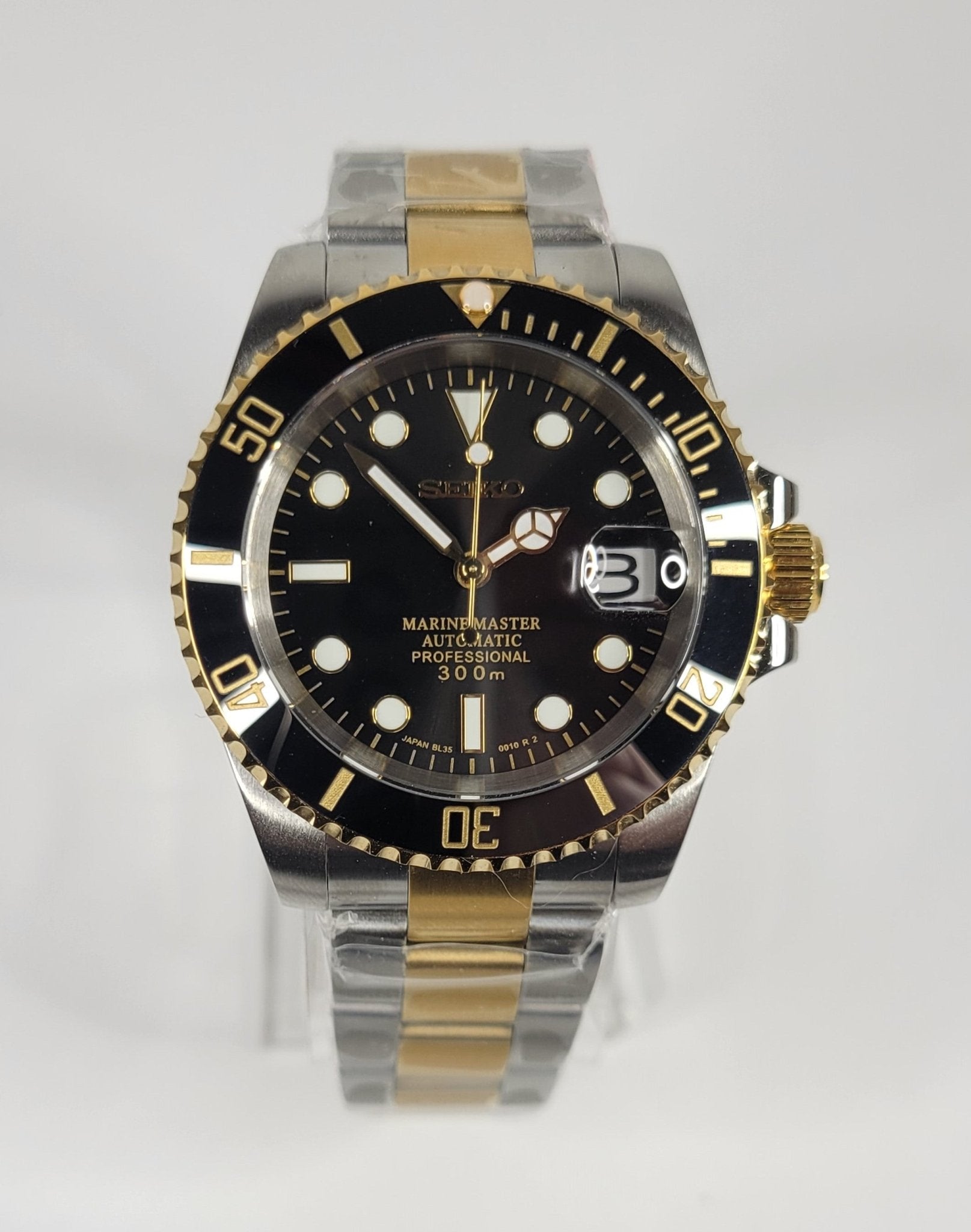 Two Tone Black Dial Sub