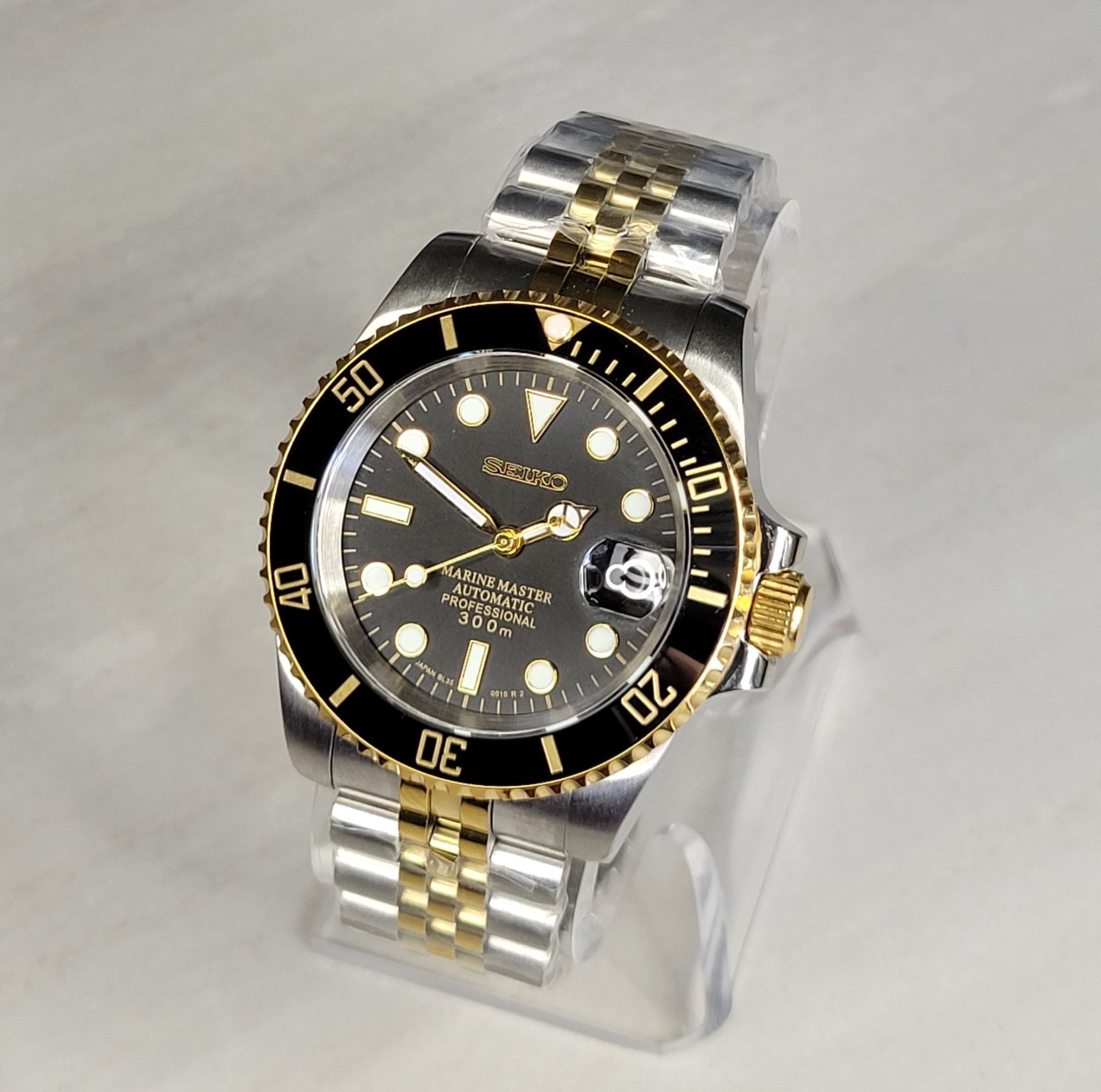 Two Tone Black Dial Sub